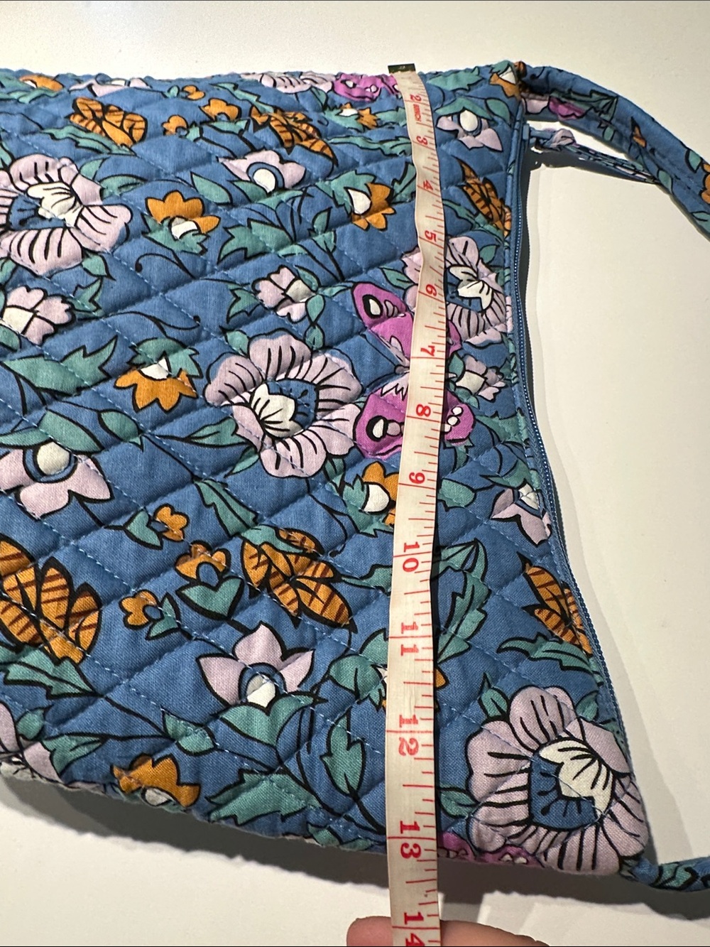 NEW! Vera Bradley Slouchy Bucket Shoulder Bag in Wild Prairie Print - Picture 8 of 9